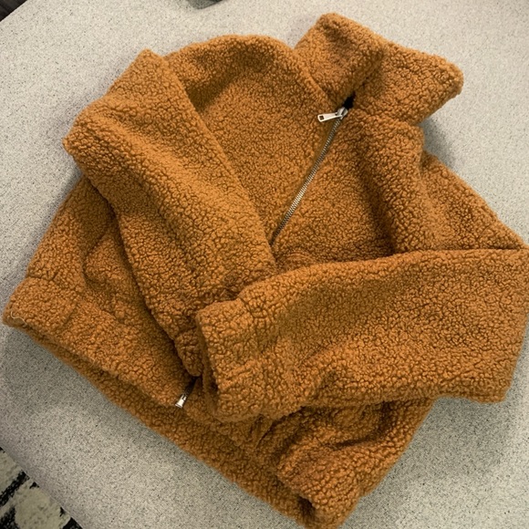 F21 - Teddy Jacket - Picture 2 of 7